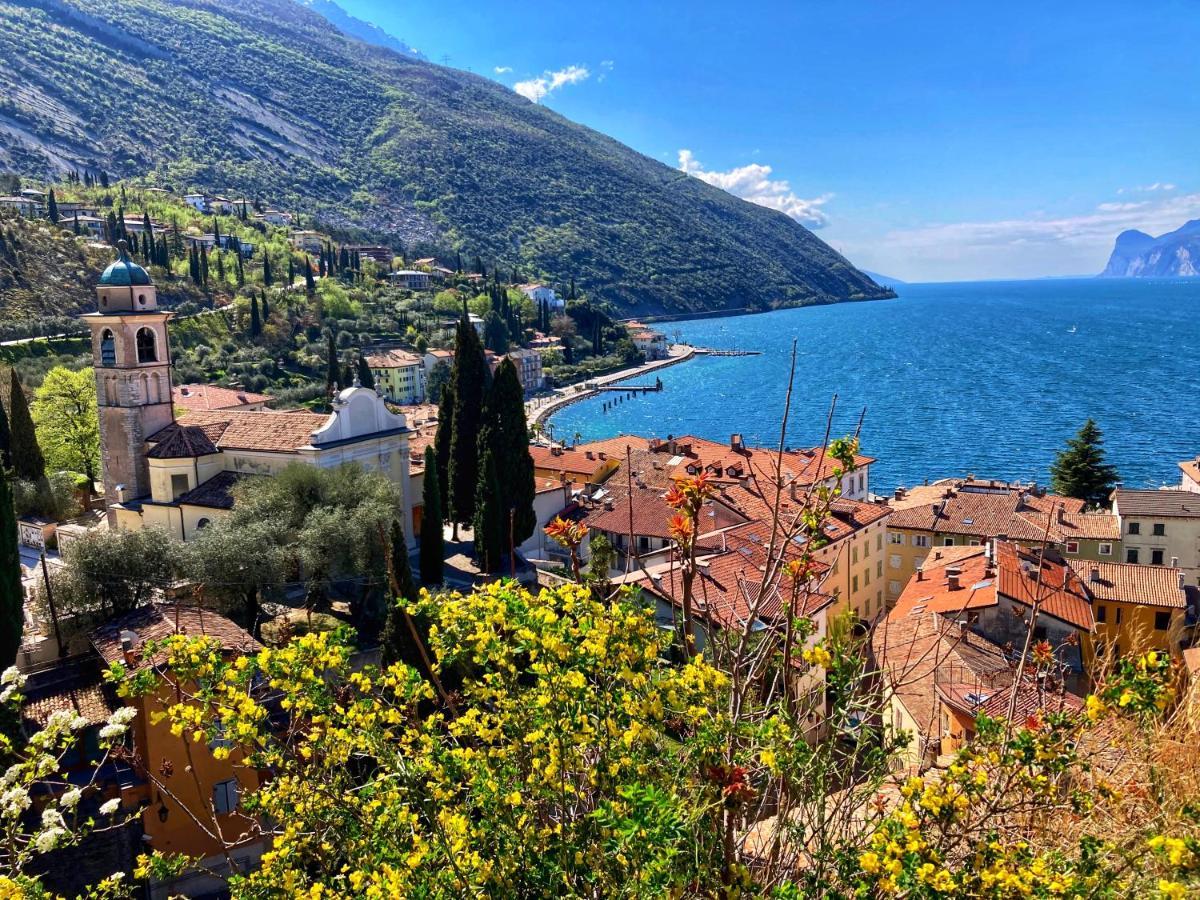 Vistalago Torbole Торболе Экстерьер фото